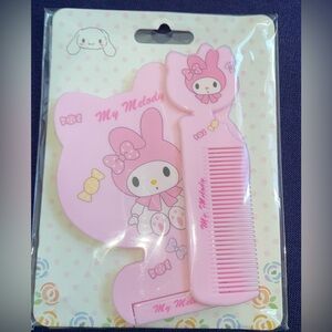 Cartoon Melody Kuromi portable mirror mini comb girl Kuromi beauty comb fold